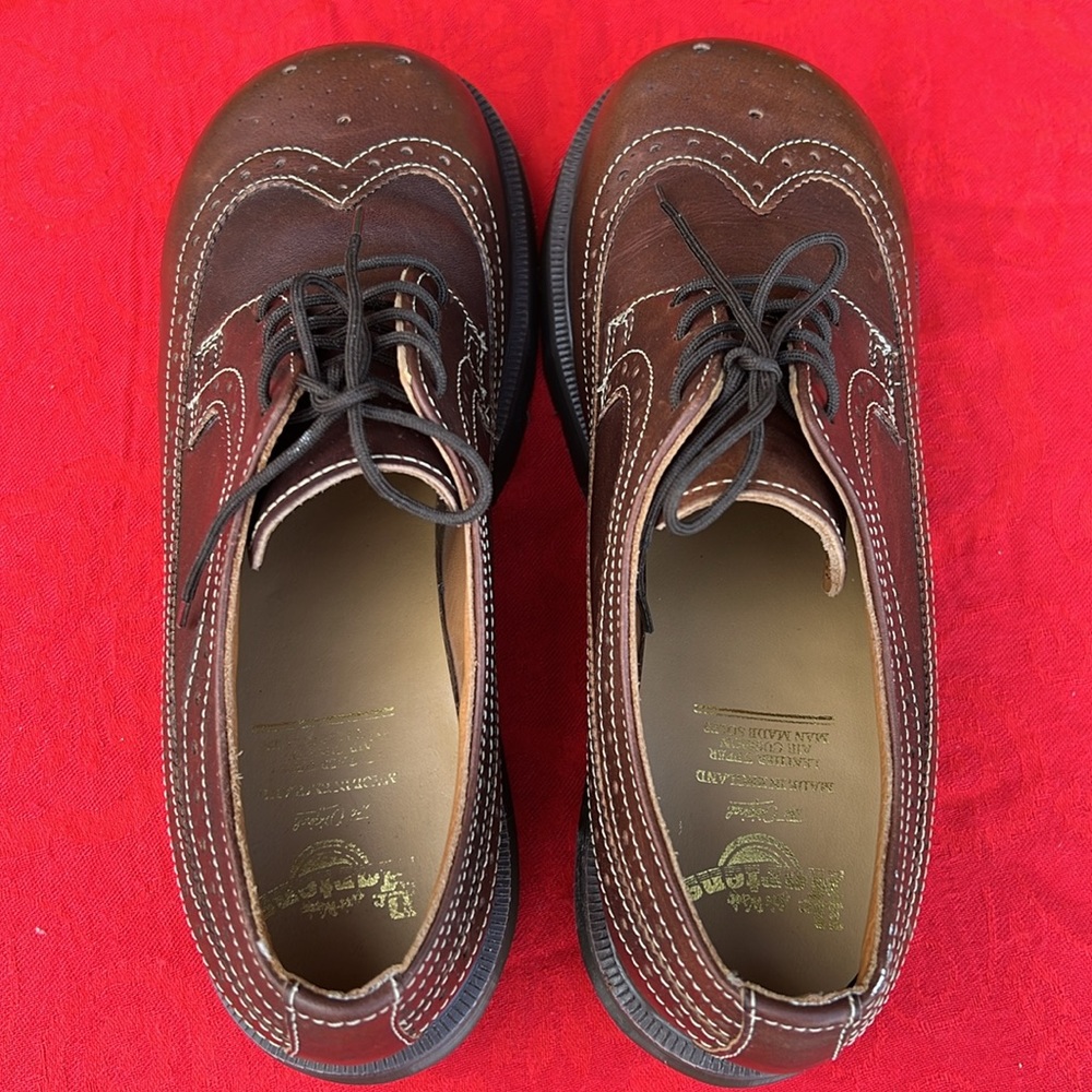 🏴 Vintage Dr. Martens MIE Platform Babydoll Brogue Brown Wingtips UK 7 - Picture 9 of 17